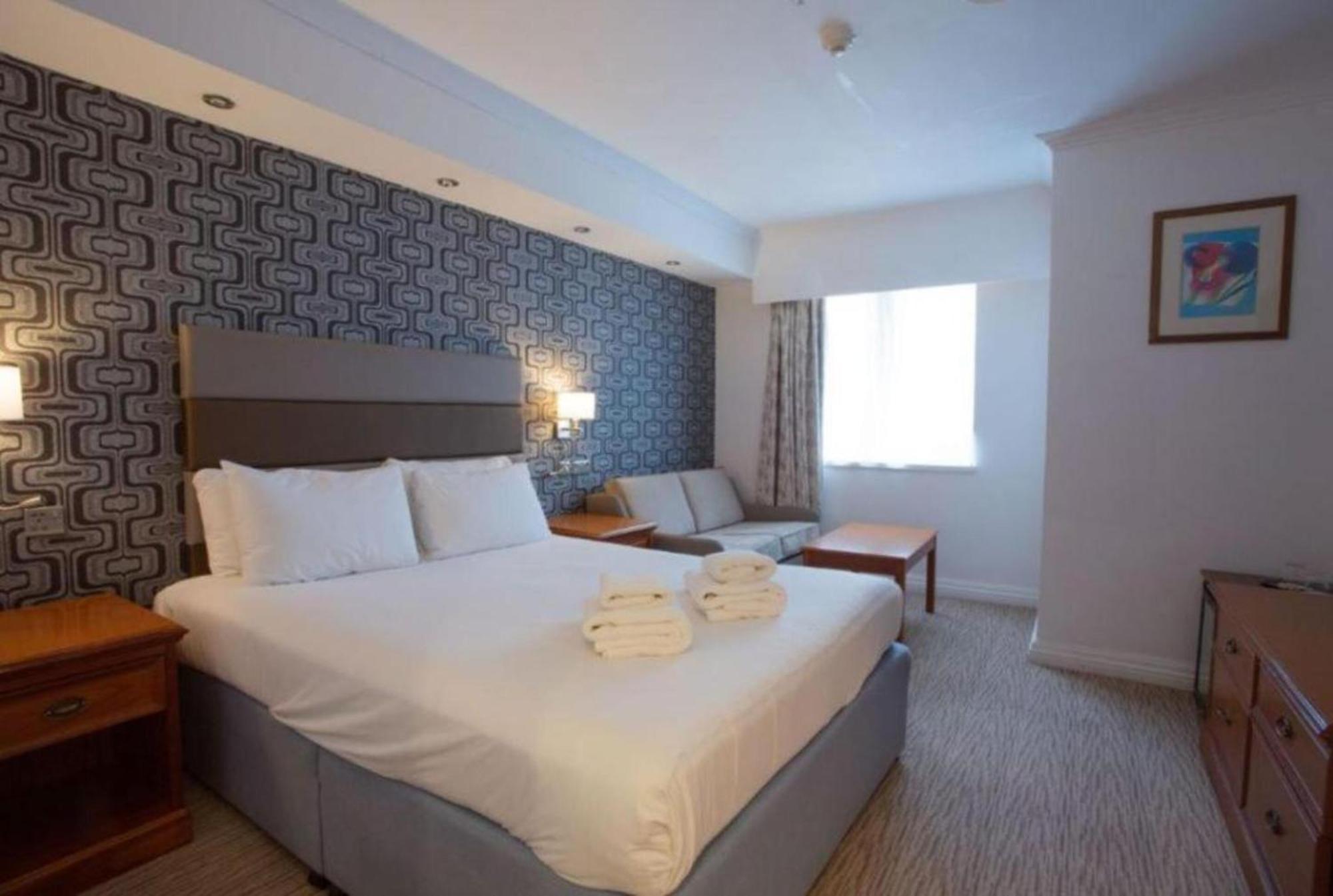 Tong Park Hotel Buitenkant foto